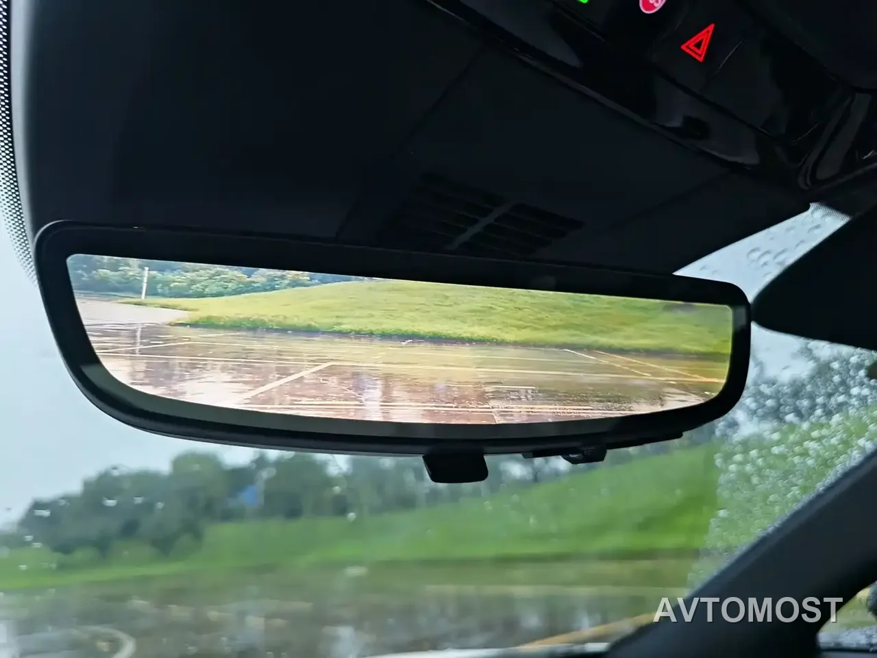 Cadillac IQ Rui Ge 2022 RWD Long Range Luxury Edition — фото 26