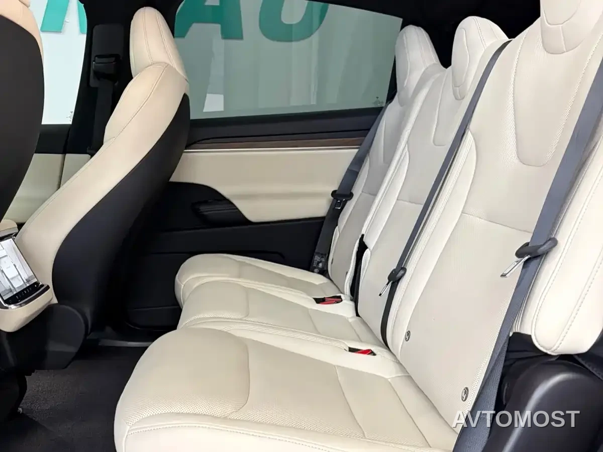Tesla Model X 2023 Dual Motor All-Wheel Drive Edition — фото 16