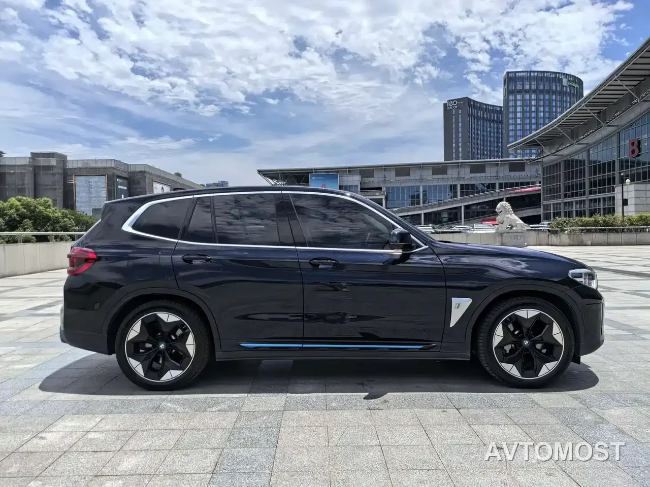 BMW iX3 2021 Pioneer — фото 4