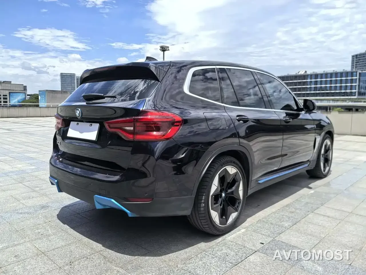 BMW iX3 2021 Pioneer — фото 6