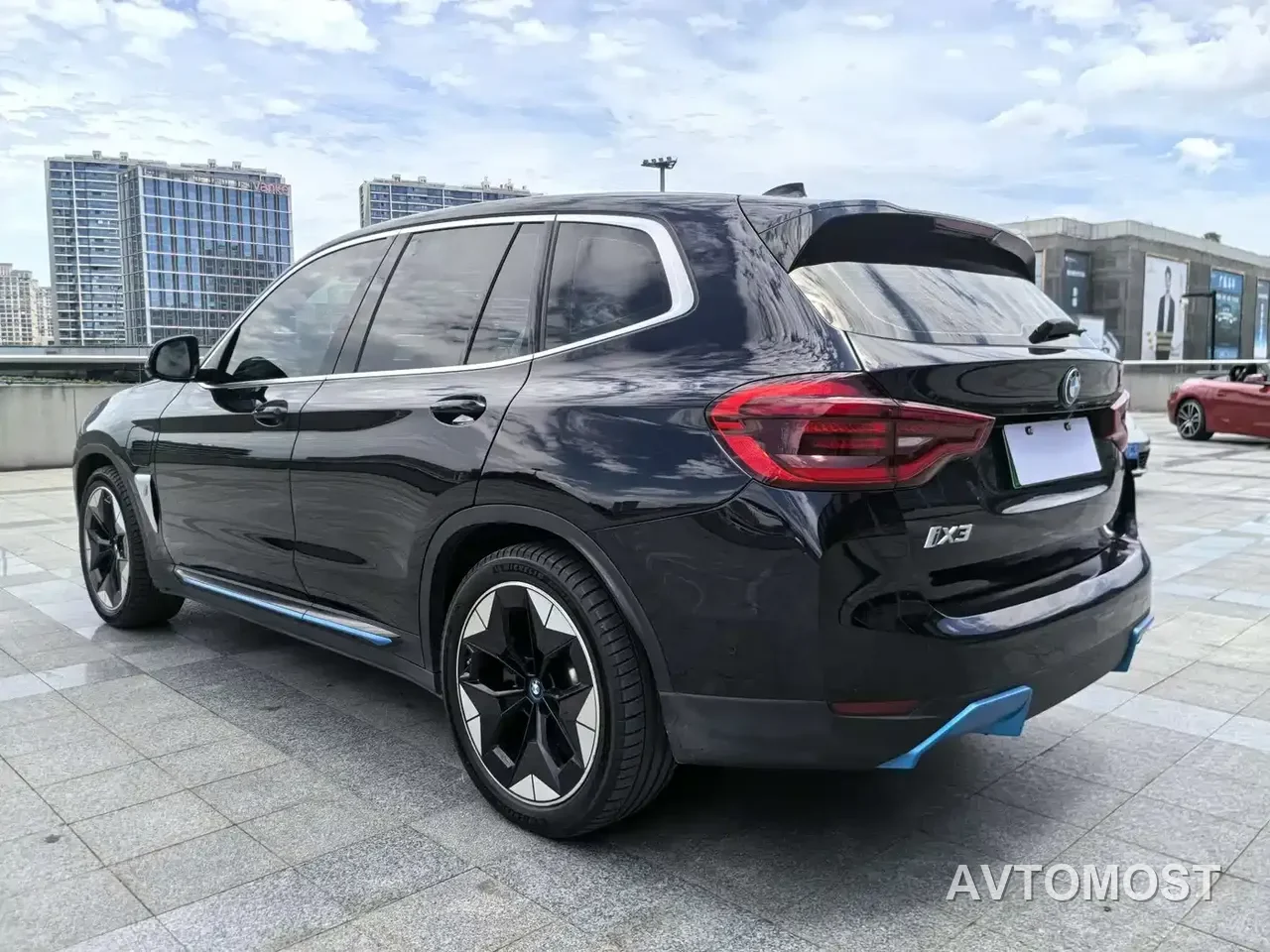 BMW iX3 2021 Pioneer — фото 7