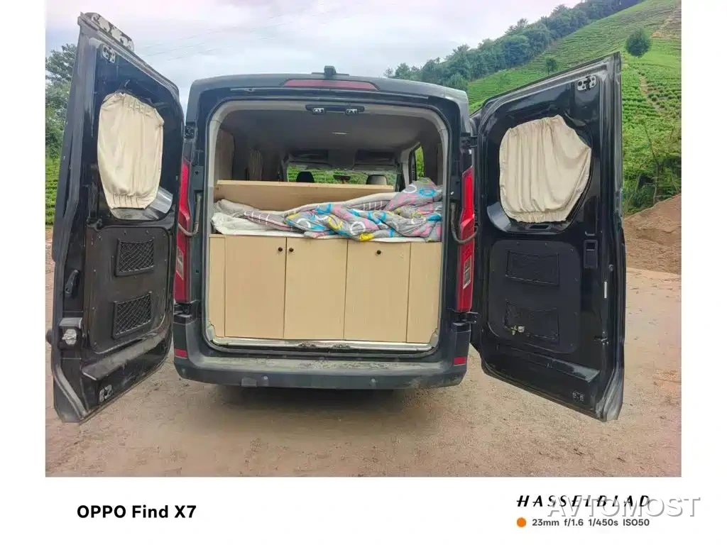 SAIC Maxus Xintu V90 2022 2.0T AMT Yunjie FWD Short Wheelbase Medium Roof Single Rear Tire 6-Seater — фото 4