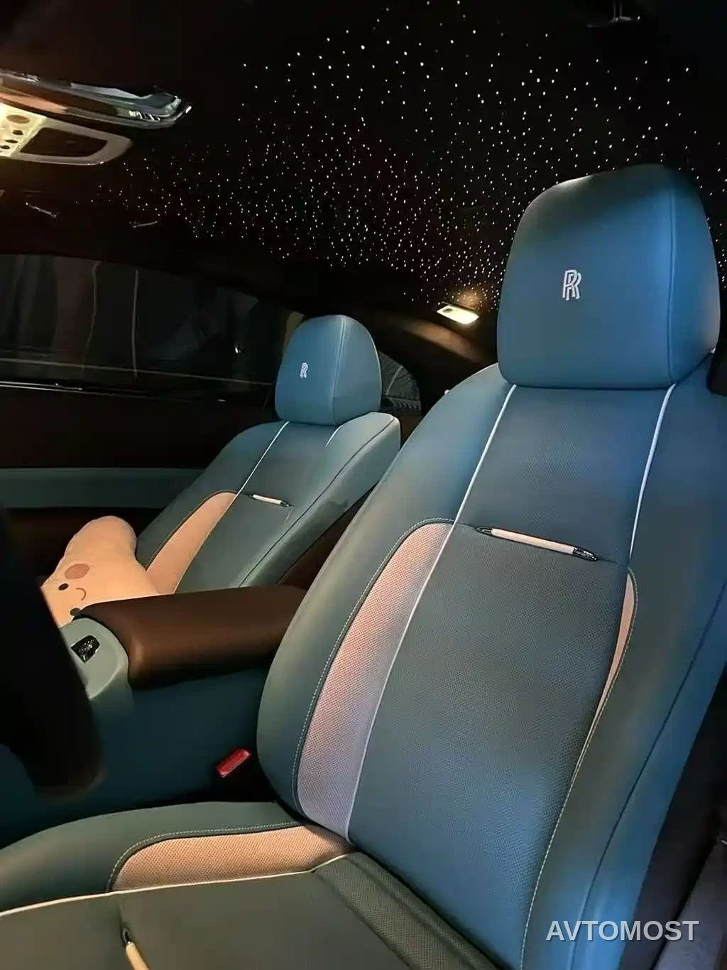 Rolls-Royce Wraith 2018 6.6T Standard — фото 3
