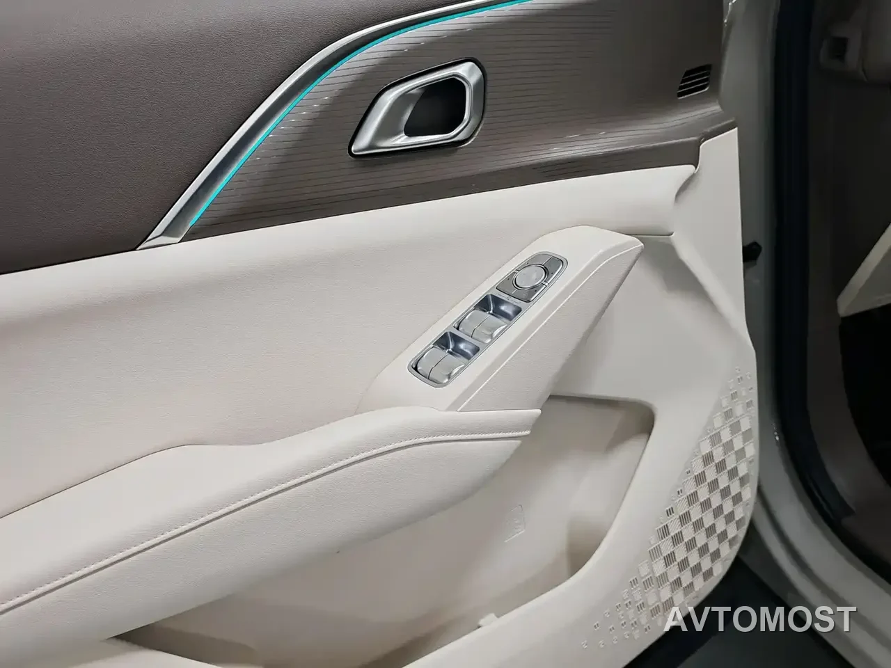 Haval Xiaolong MAX 2025 Hi4 165 Ultra Smart Drive Edition — фото 8