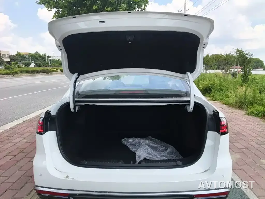 Geely Galaxy Stellar 6 2025 Model 125km Free Edition — фото 16