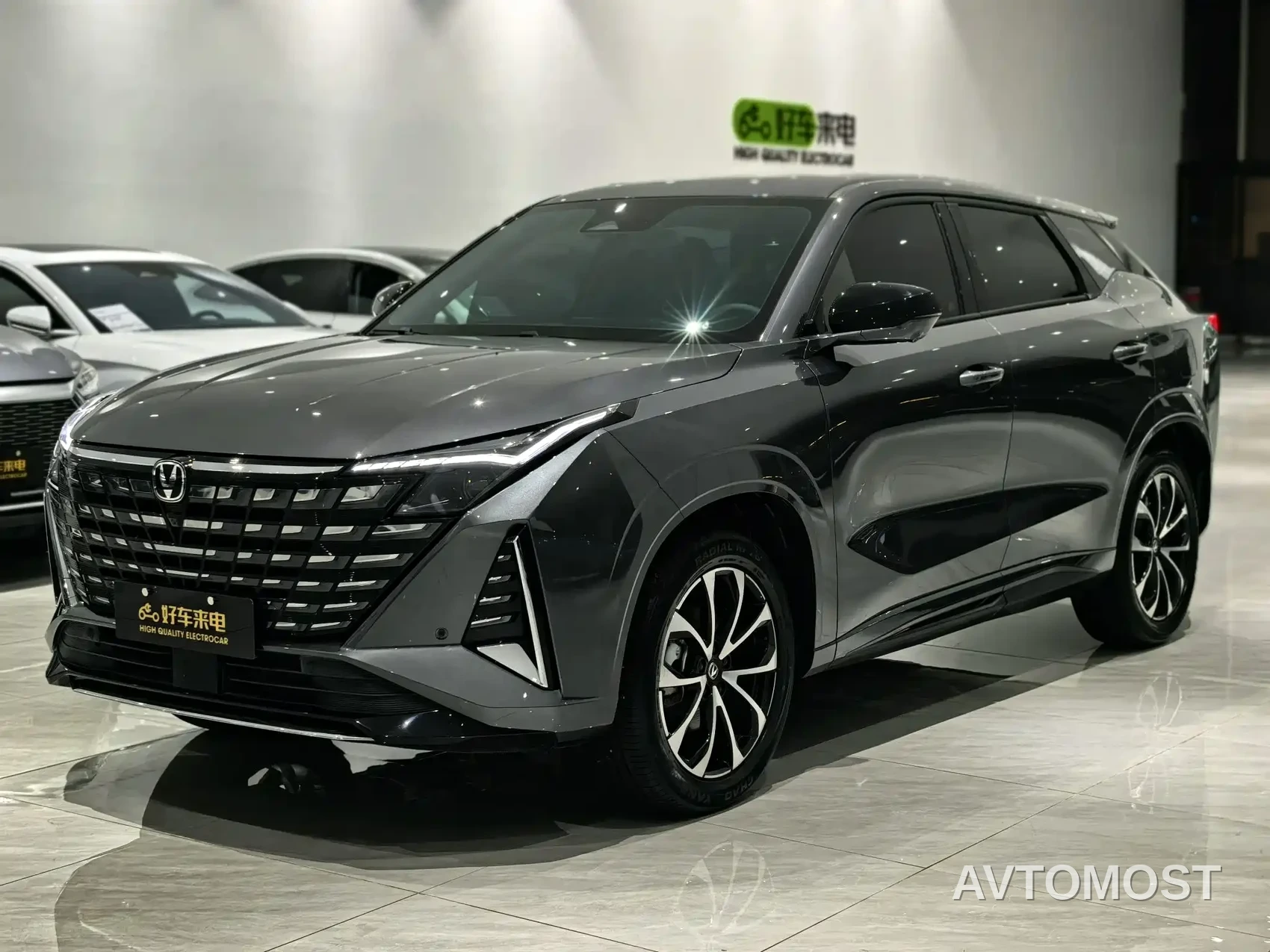 Changan UNI-Z New Energy 2024 Blue Whale iDD 125km Surpassing Edition — фото 1