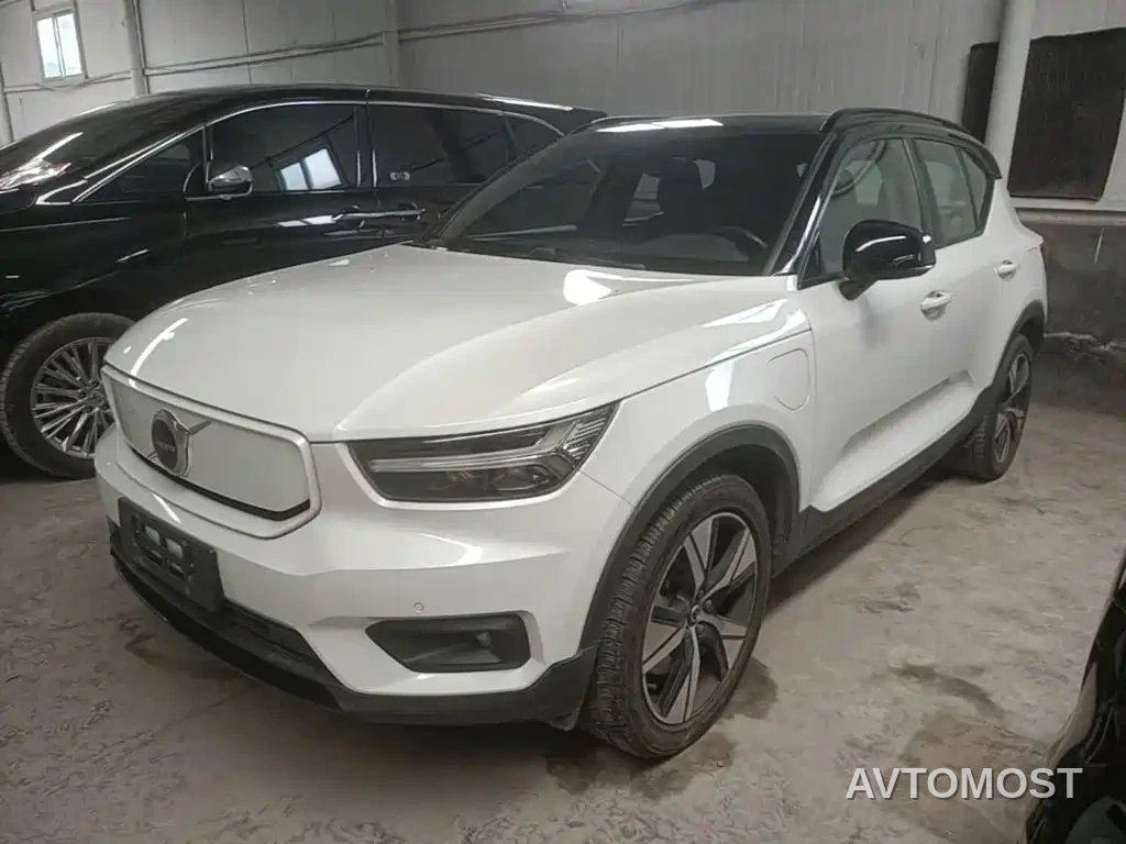 Volvo XC40 New Energy 2021 P8 EV AWD Elegant Sport — фото 2