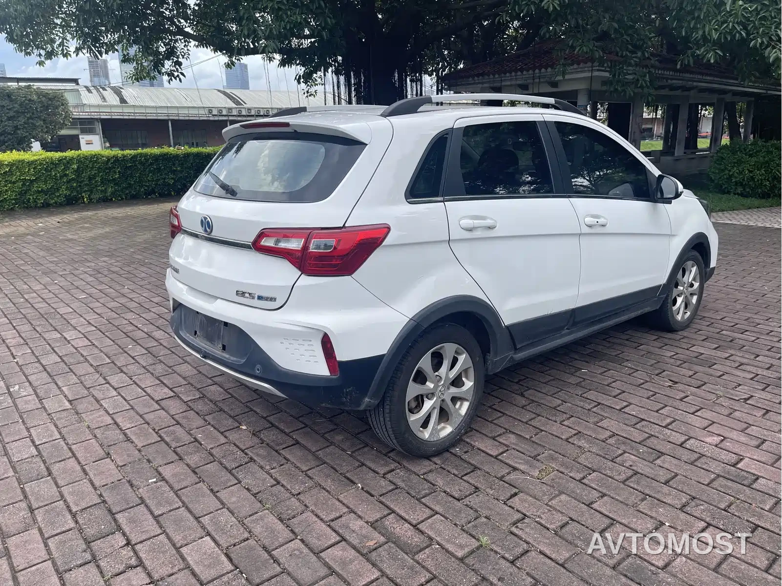 BAIC New Energy EC5 2019 New Trend Edition — фото 5