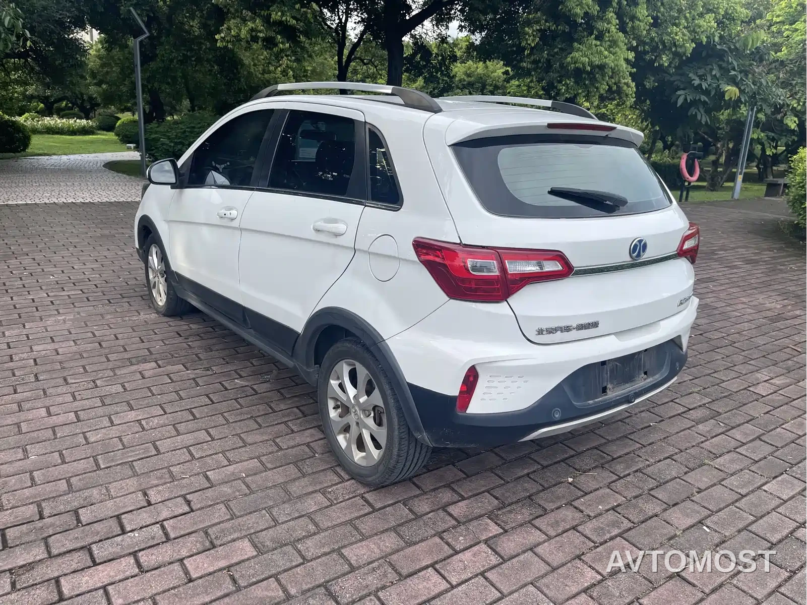 BAIC New Energy EC5 2019 New Trend Edition — фото 7