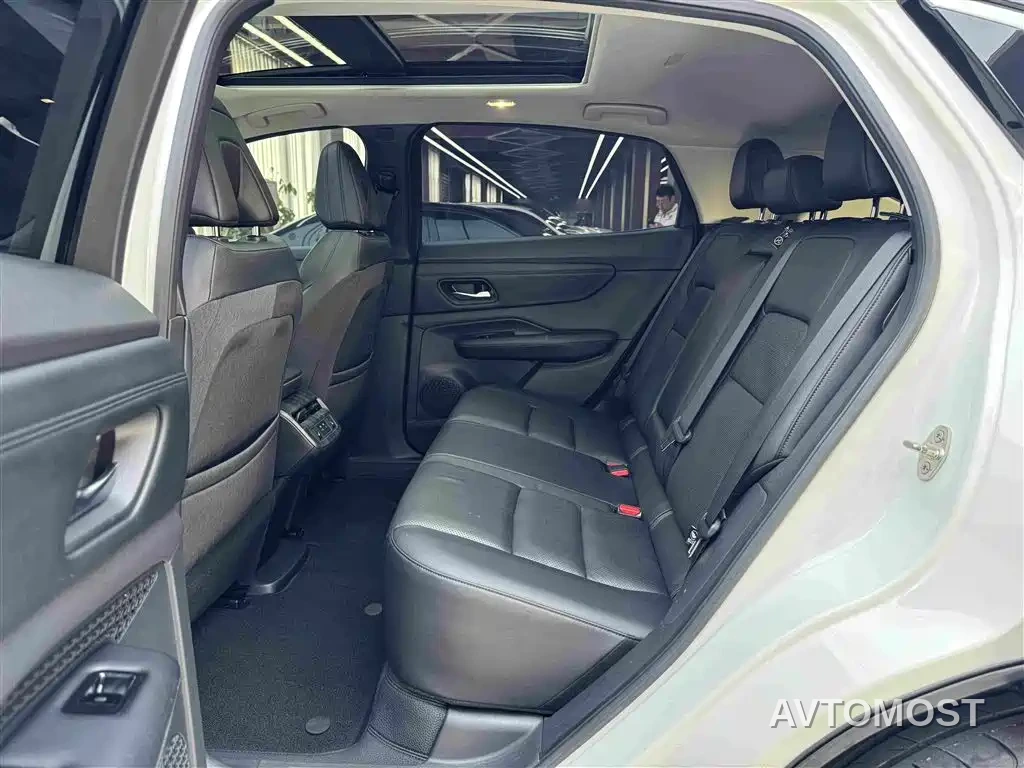 Nissan ARIYA 2022 2WD Long Range Top Edition — фото 10
