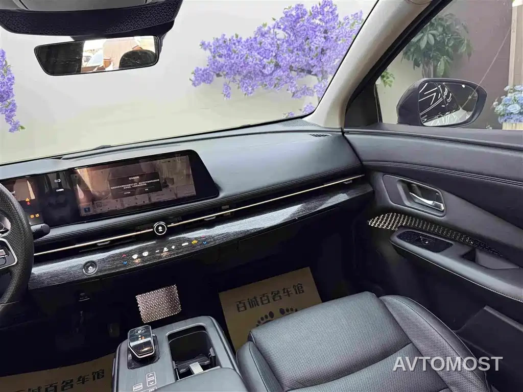 Nissan ARIYA 2022 2WD Long Range Top Edition — фото 15