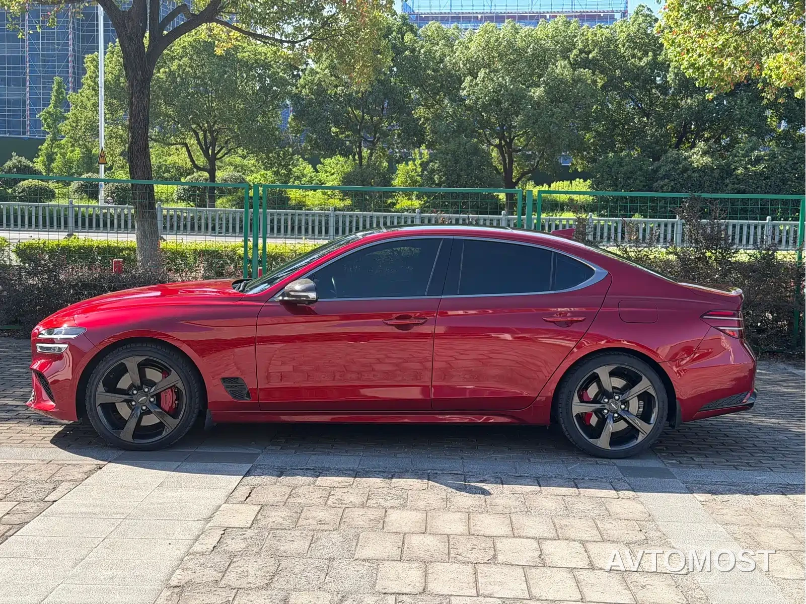 Genesis G70 2023 Model 2.0T AWD Flagship — фото 4