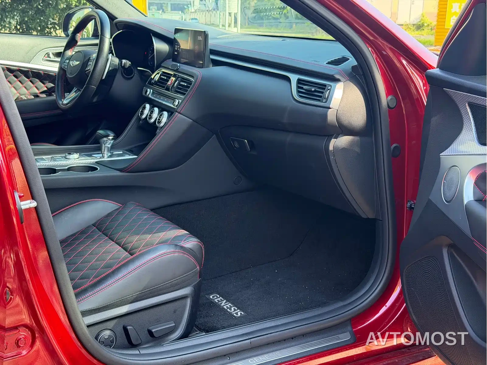 Genesis G70 2023 Model 2.0T AWD Flagship — фото 10