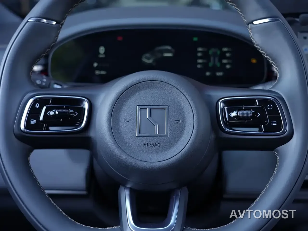 Zeekr 7X 2025 Model 75kWh RWD Smart Driving Edition — фото 15