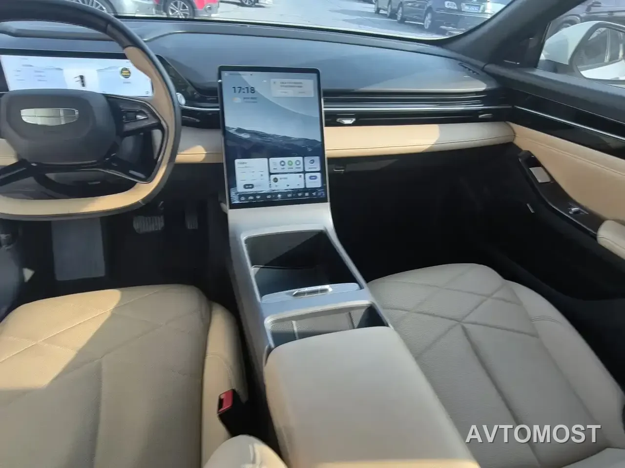 Geely Galaxy L6 2024 125km PLUS Soaring Dragon Edition — фото 4