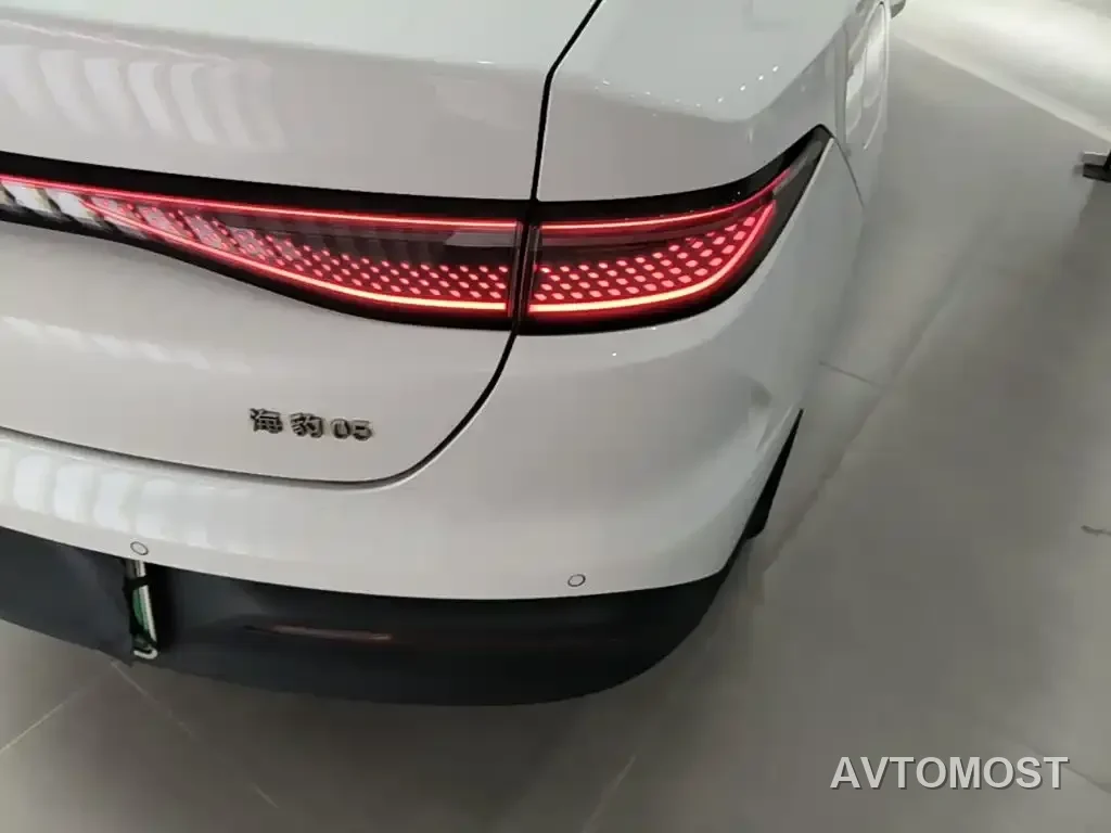 BYD Hai Bao 05 DM-i 2025 DM-i Smart Drive Edition 55KM Luxury — фото 7