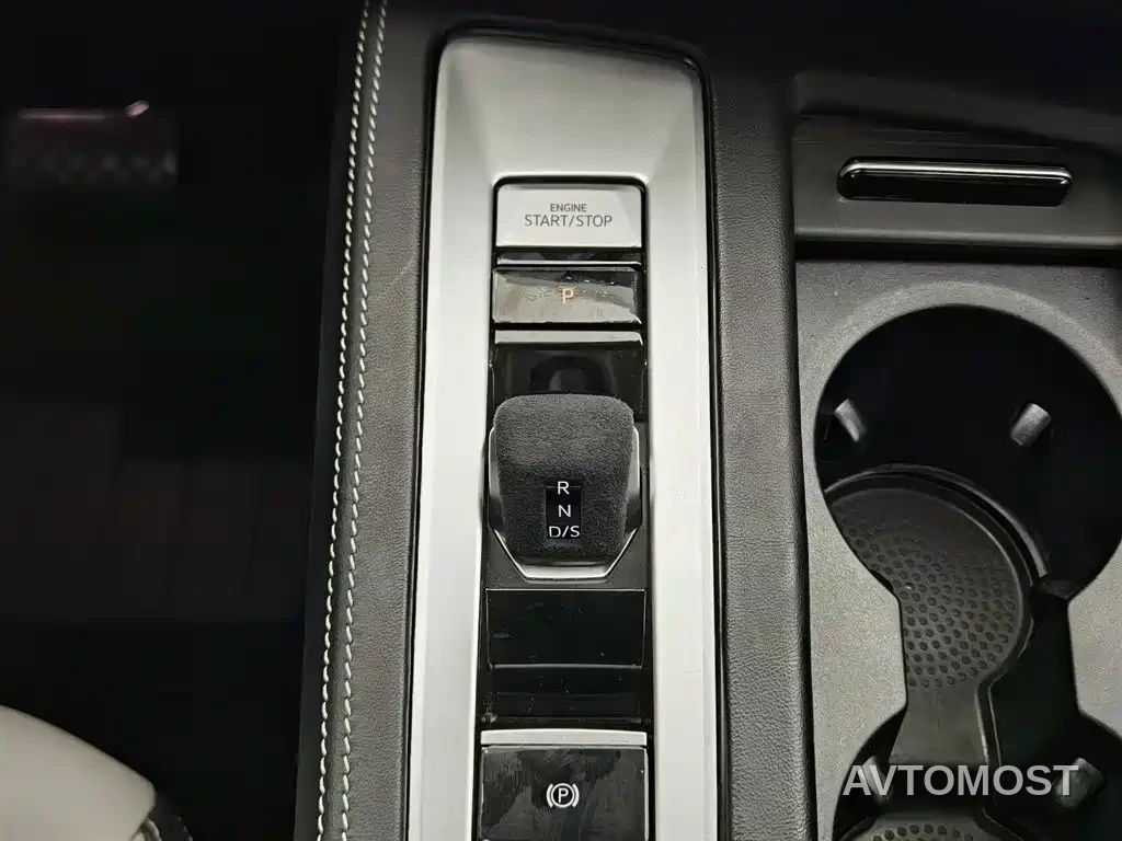 Volkswagen Talagon 2023 330TSI Luxury Touring Edition — фото 13