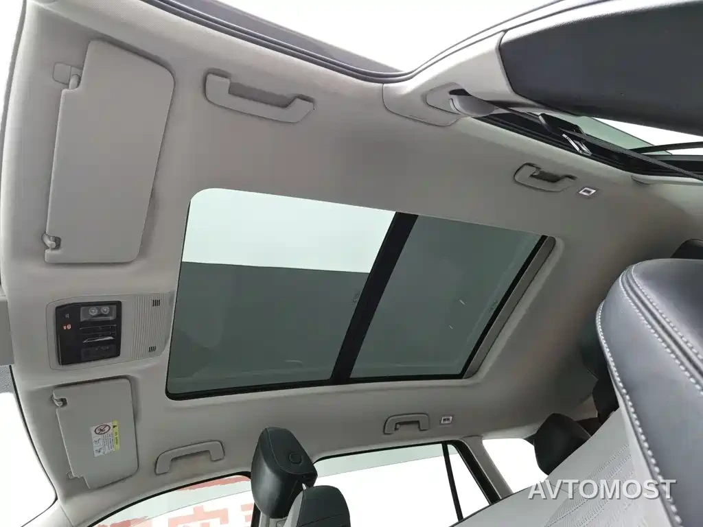 Volkswagen Talagon 2023 330TSI Luxury Touring Edition — фото 14
