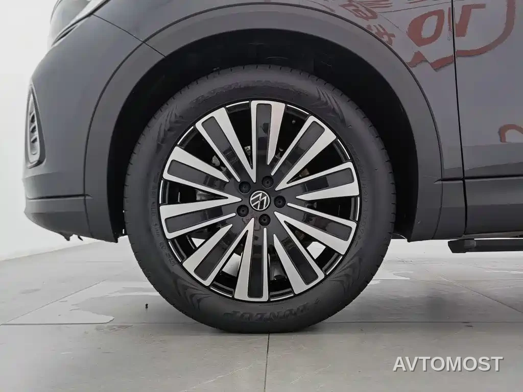 Volkswagen Talagon 2023 330TSI Luxury Touring Edition — фото 17