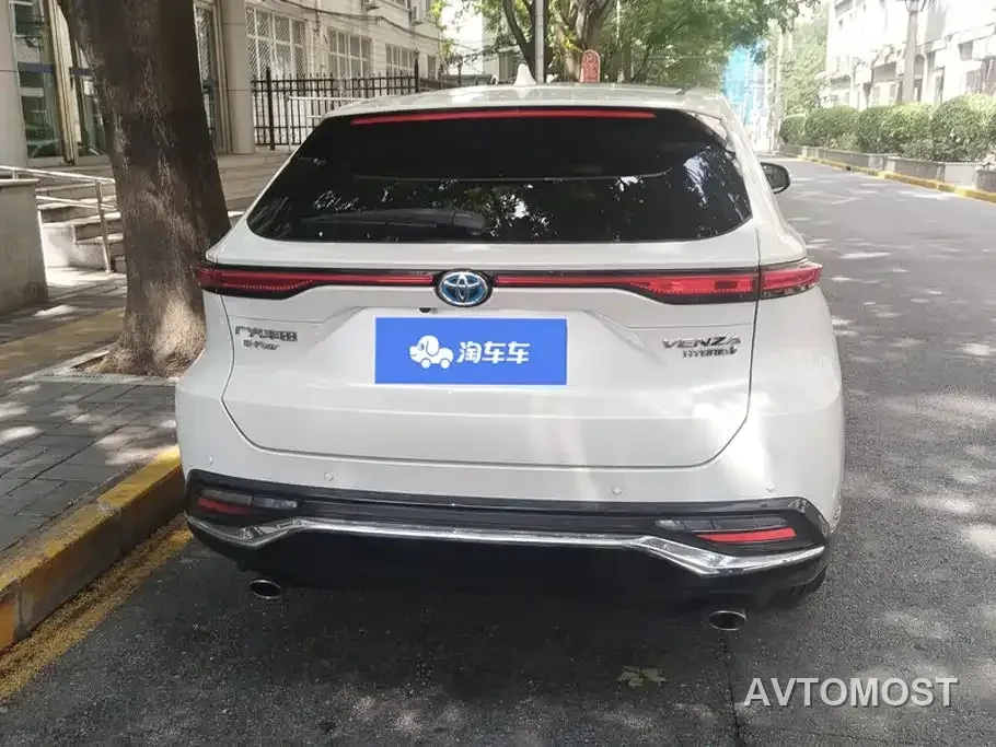 Toyota Venza 2022 Dual Engine 2.5L CVT 4WD Supreme — фото 2