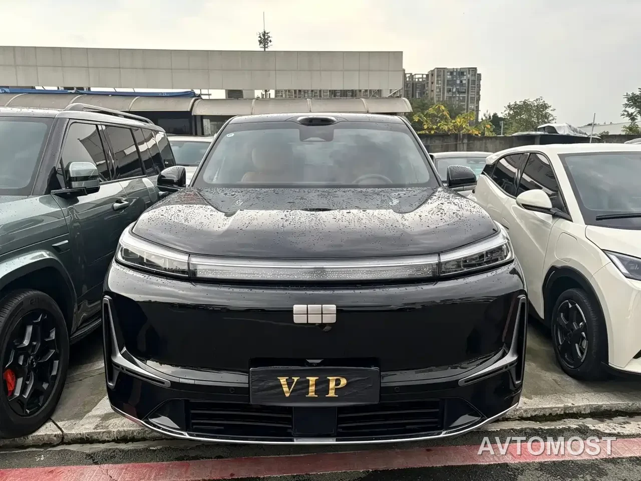 Geely Galaxy M9 2025 Base Model — фото 2