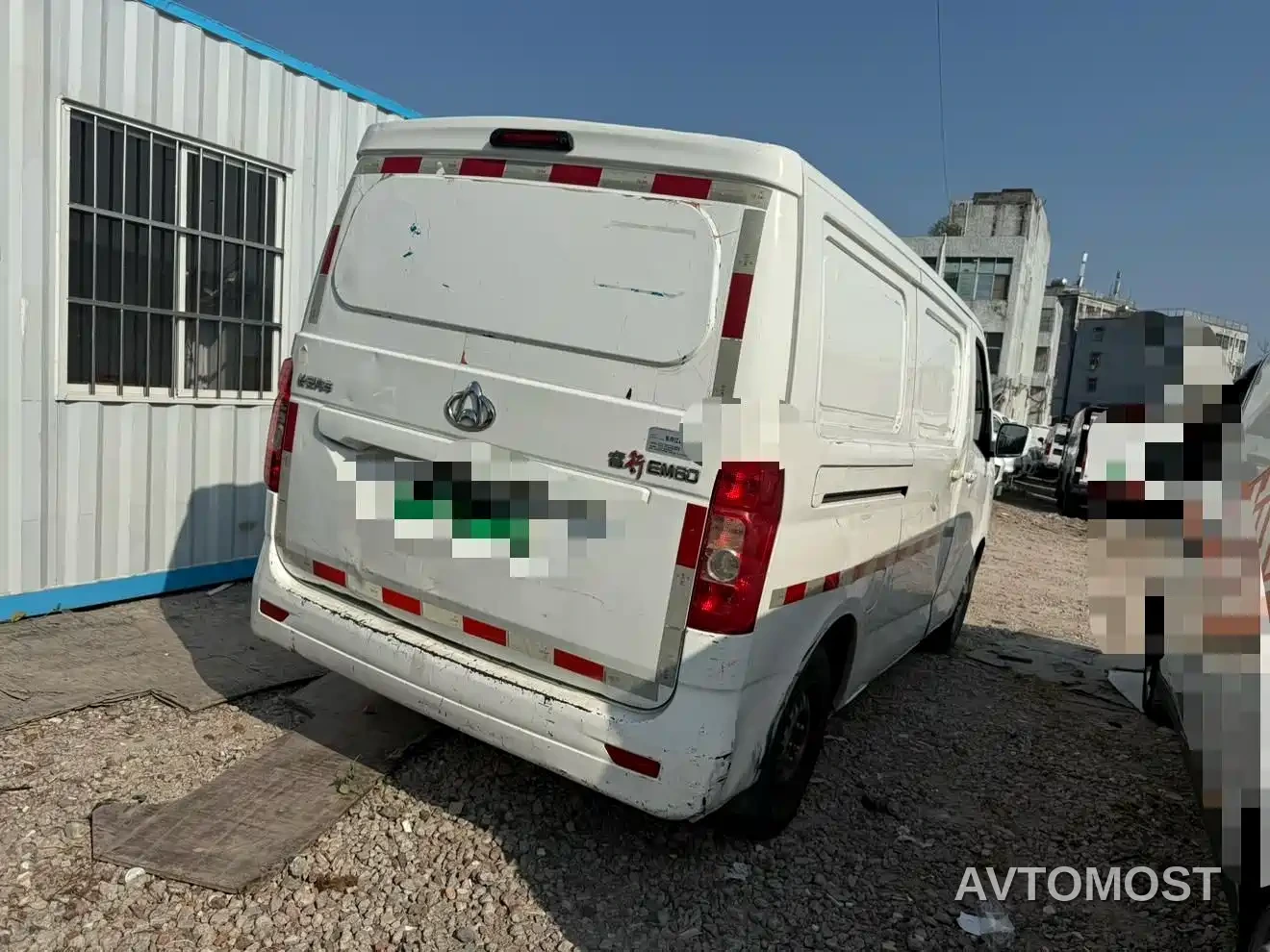 Changan Ruixing EM60 2021 Pure Electric Van Truck 70kW — фото 3