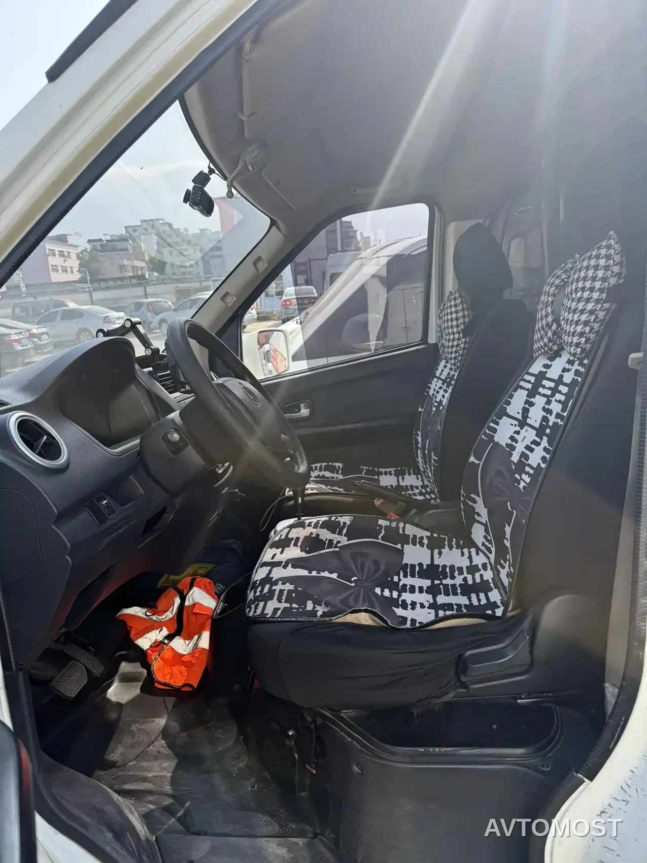 Changan Ruixing EM60 2021 Pure Electric Van Truck 70kW — фото 6