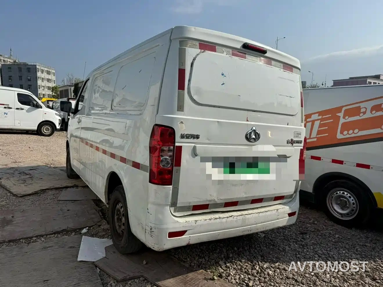 Changan Ruixing EM60 2021 Pure Electric Van Truck 70kW — фото 7