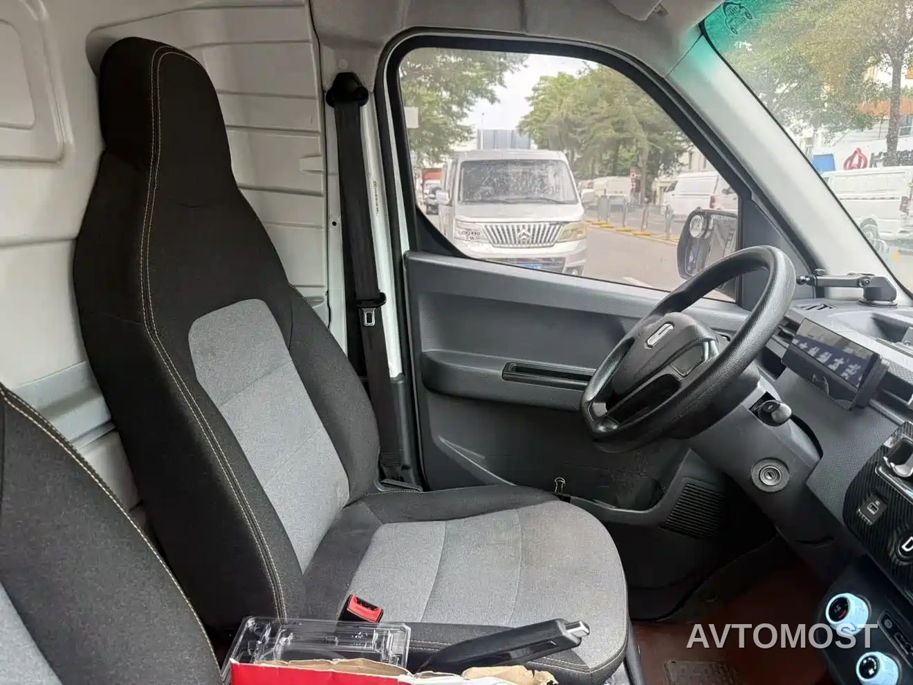 Yuan Cheng FarStar V 2022 Xingxiang V6E Premium Long Wheelbase CATL 41.86kWh — фото 2