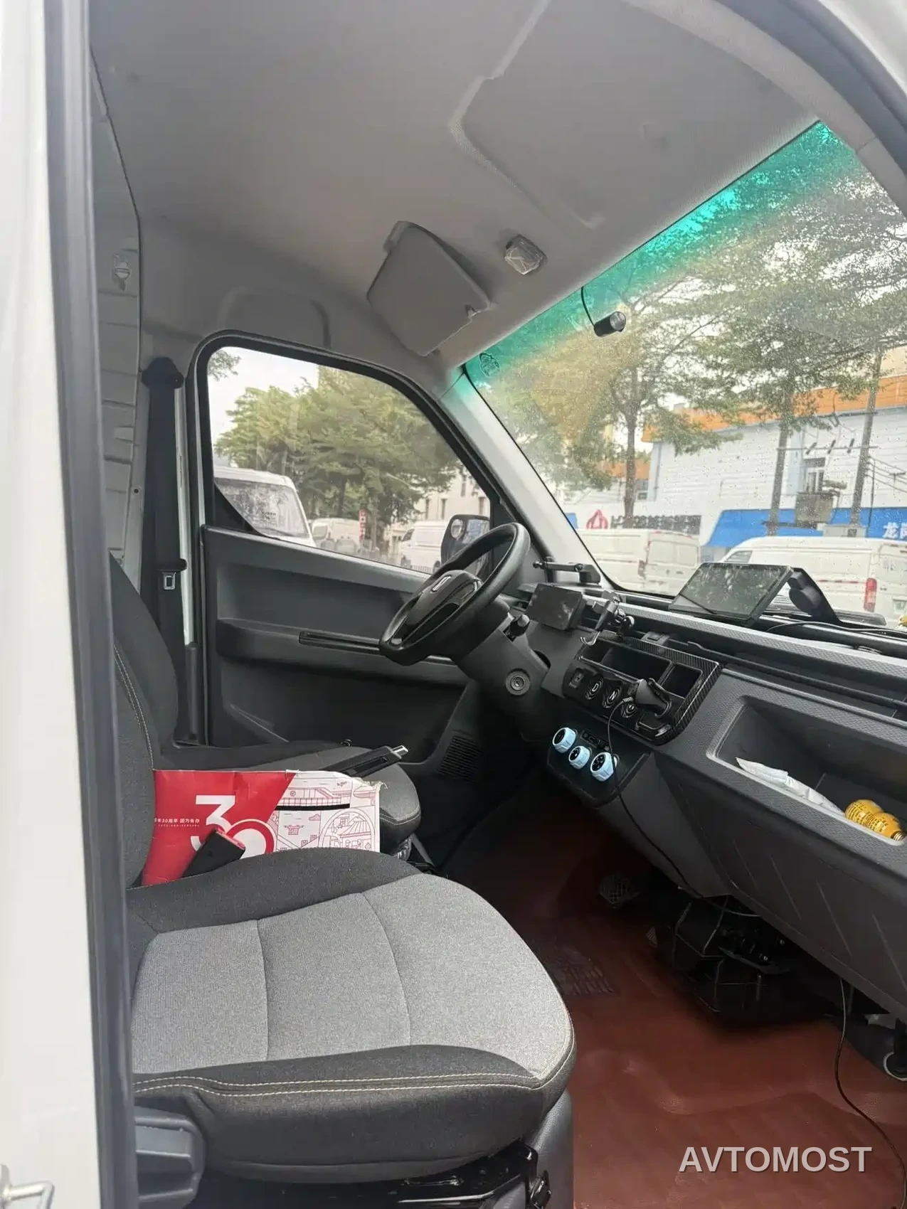 Yuan Cheng FarStar V 2022 Xingxiang V6E Premium Long Wheelbase CATL 41.86kWh — фото 5