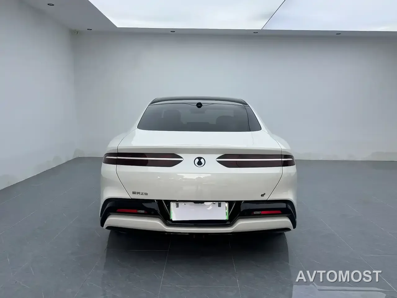 Denza Z9 2024 Model 1100km AWD Max Edition — фото 14