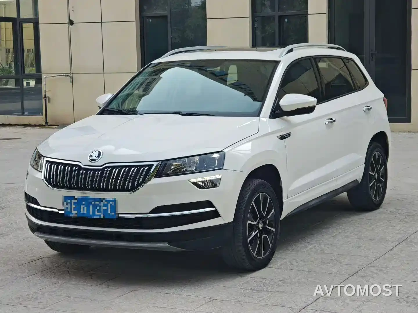 Škoda Karoq 2022 TSI280 Luxury — фото 3