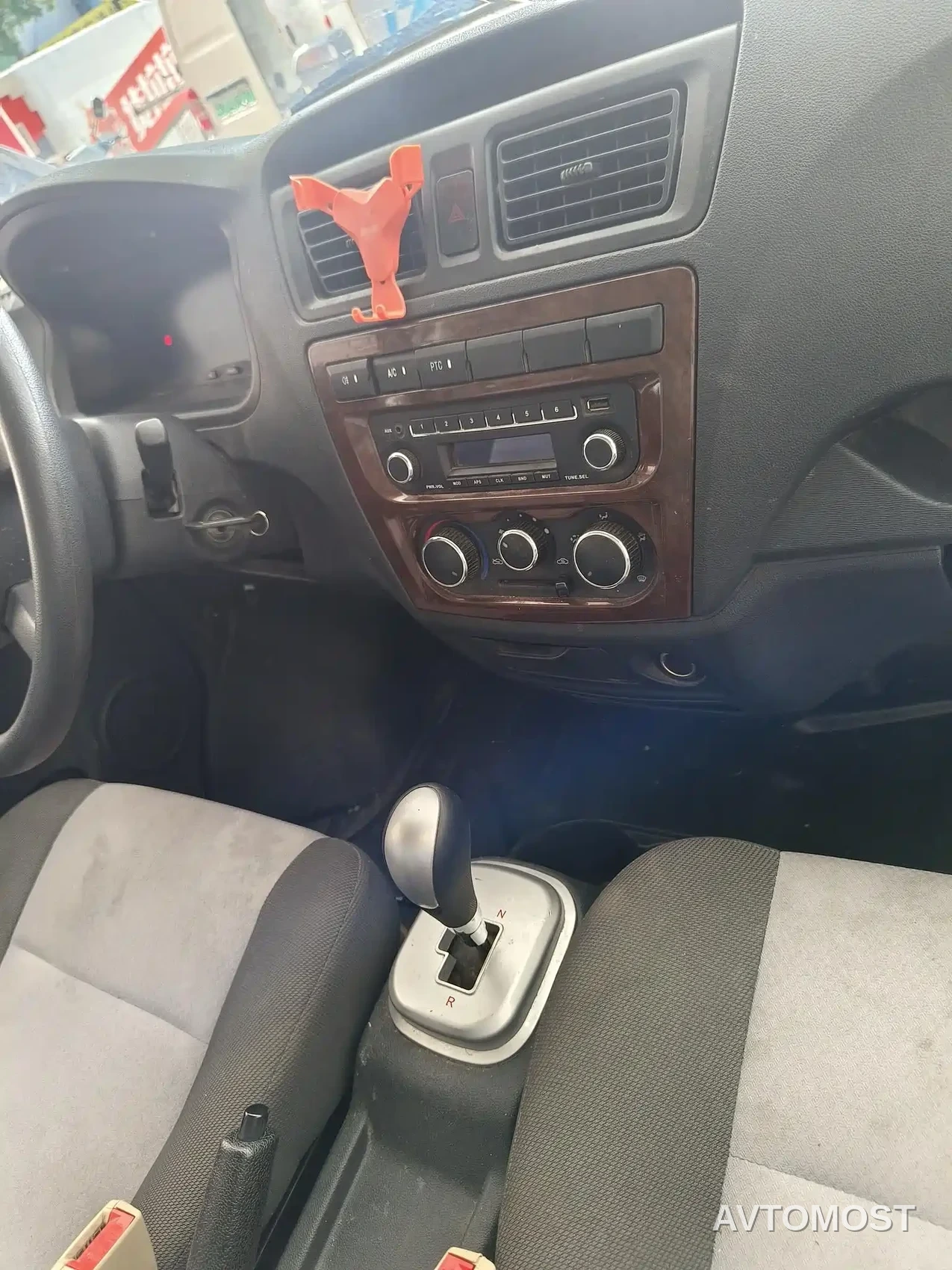 Changan Ruixing EM60 2021 Pure Electric Van Truck 70kW — фото 9