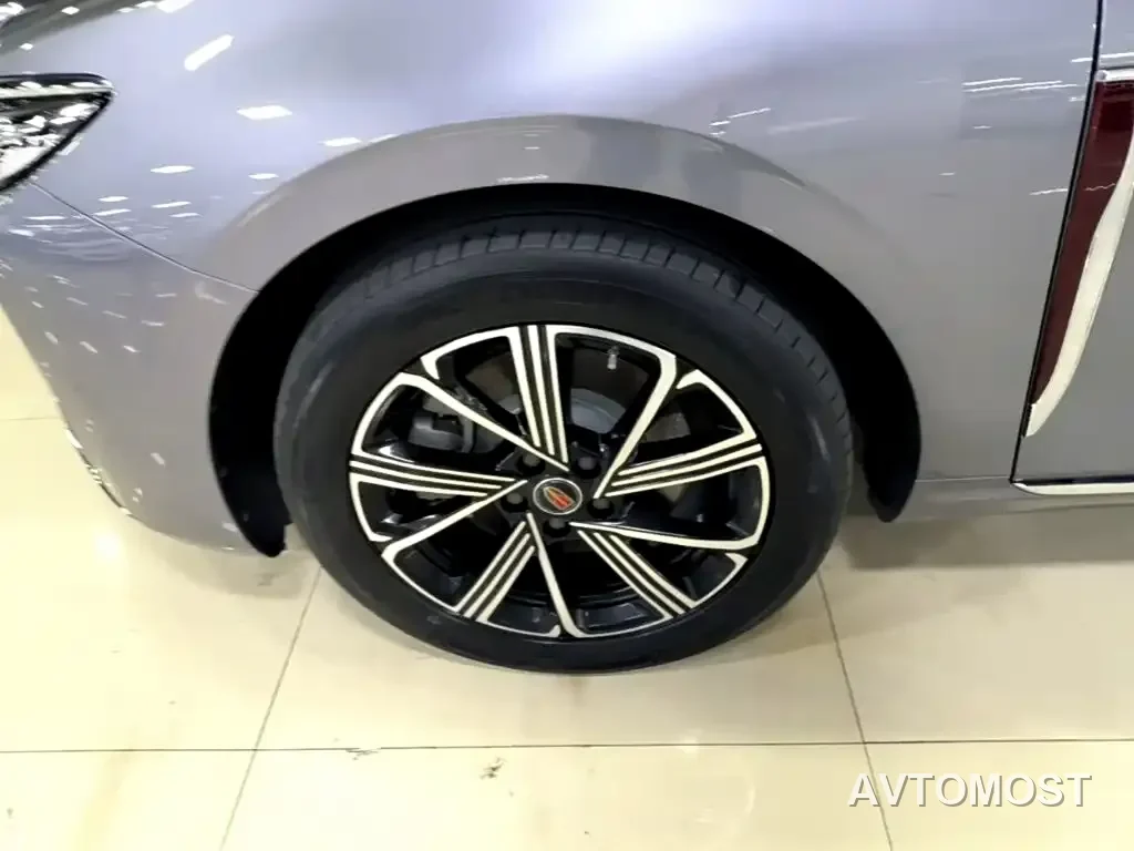 Hongqi H5 PHEV 2025 170 Super Hybrid Edition — фото 21