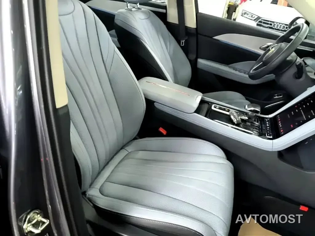 Hongqi H5 PHEV 2025 170 Super Hybrid Edition — фото 23