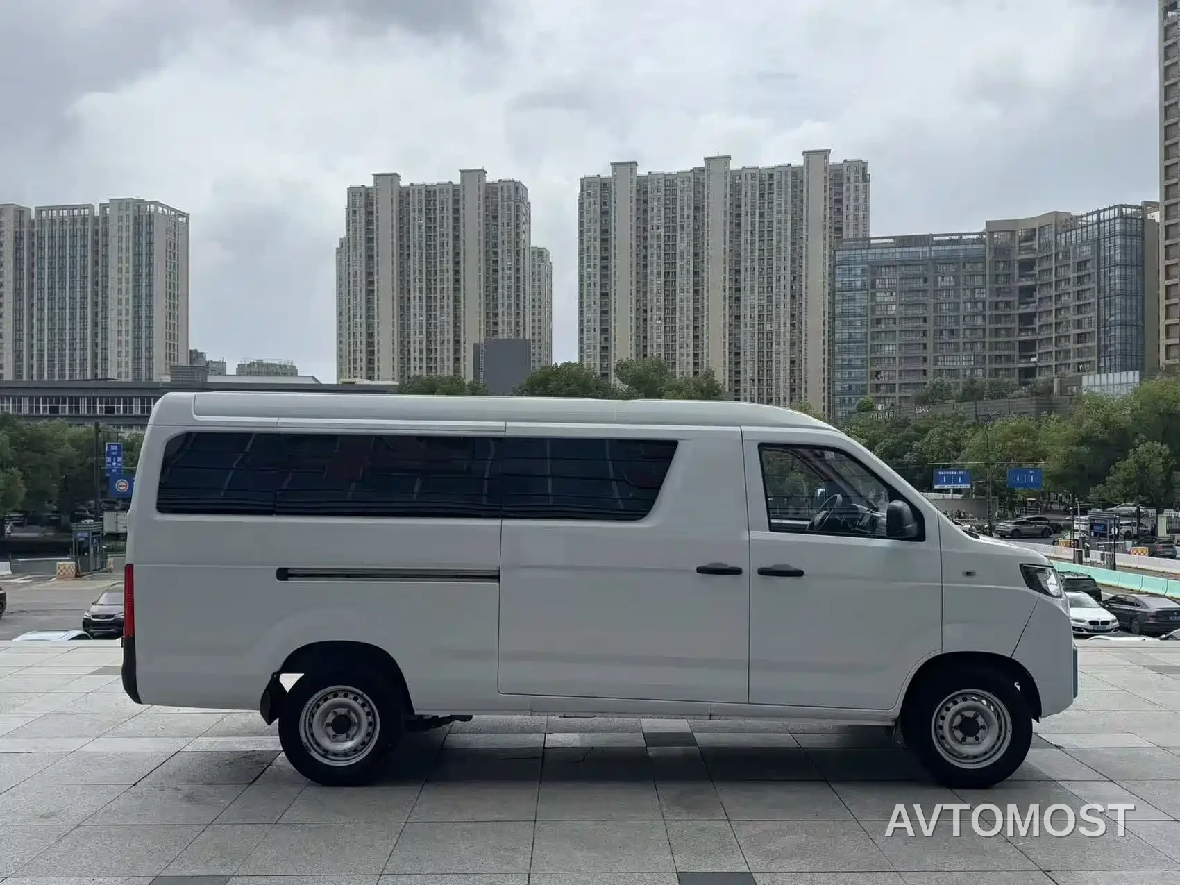 Karry Jiangtun E7 2025 Startup Edition 41.86kWh 6-seater — фото 4