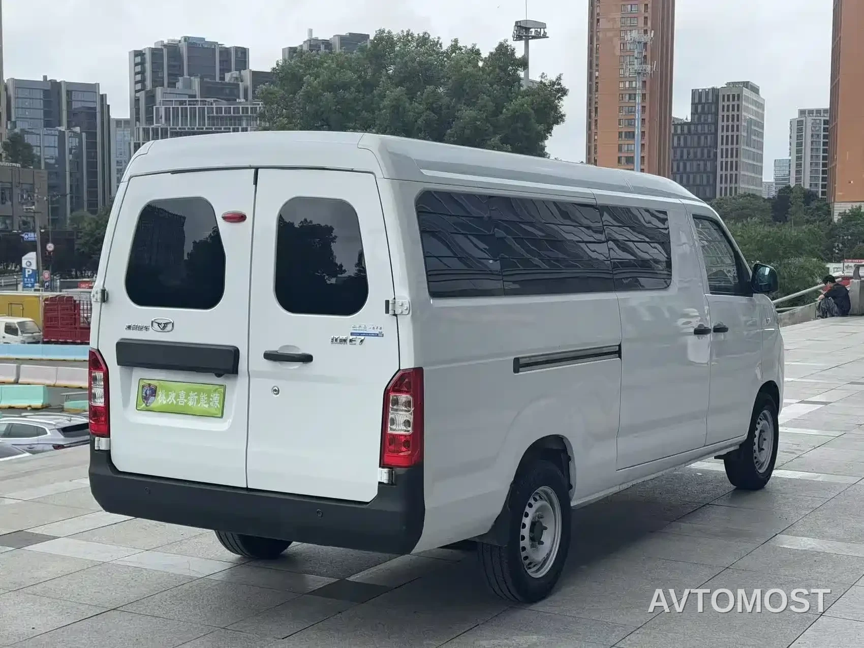 Karry Jiangtun E7 2025 Startup Edition 41.86kWh 6-seater — фото 8