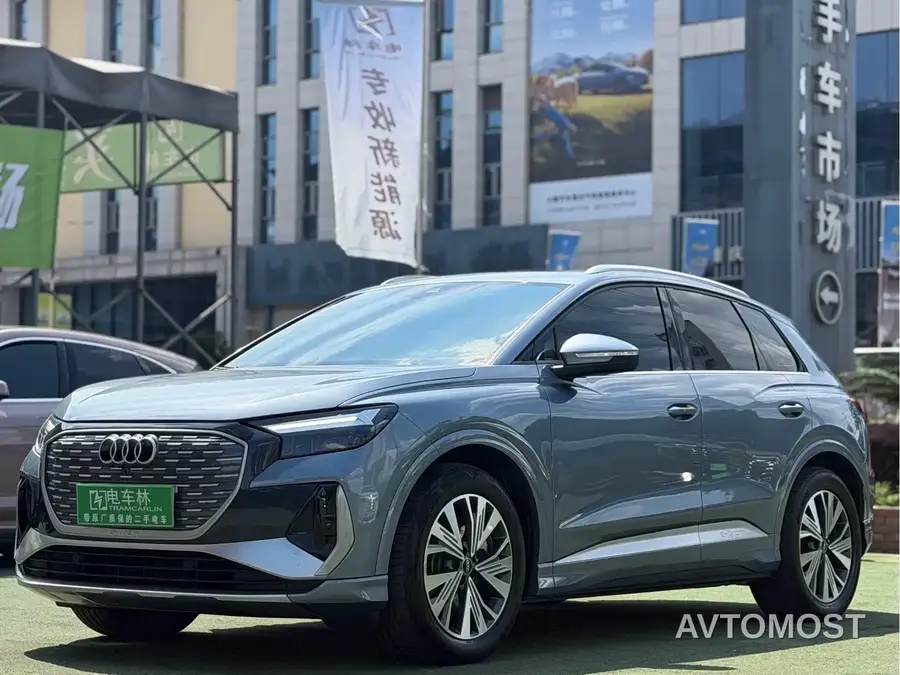 Audi Q4 e-tron 2023 40 e-tron Pioneer Edition