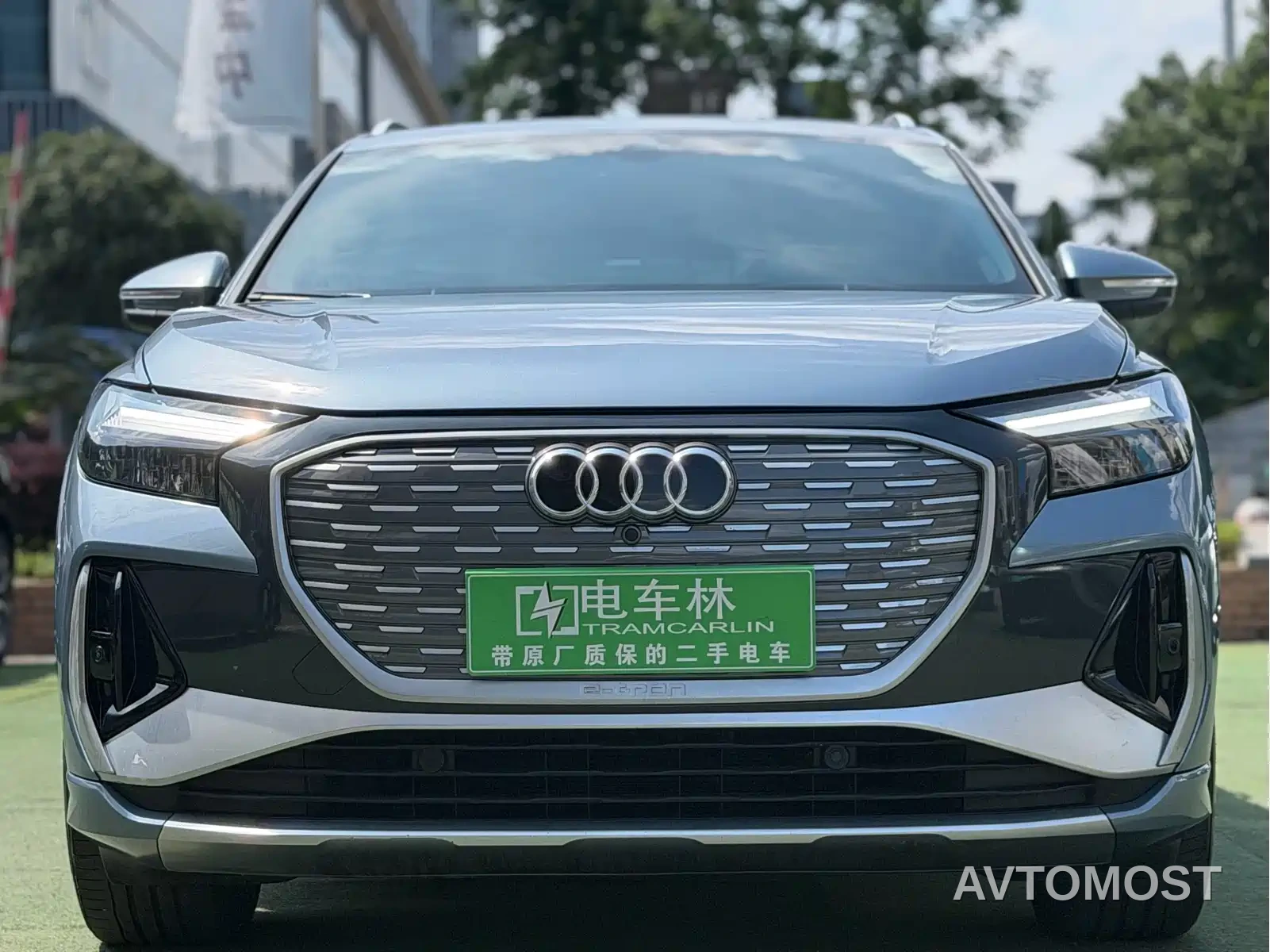 Audi Q4 e-tron 2023 40 e-tron Pioneer Edition — фото 2