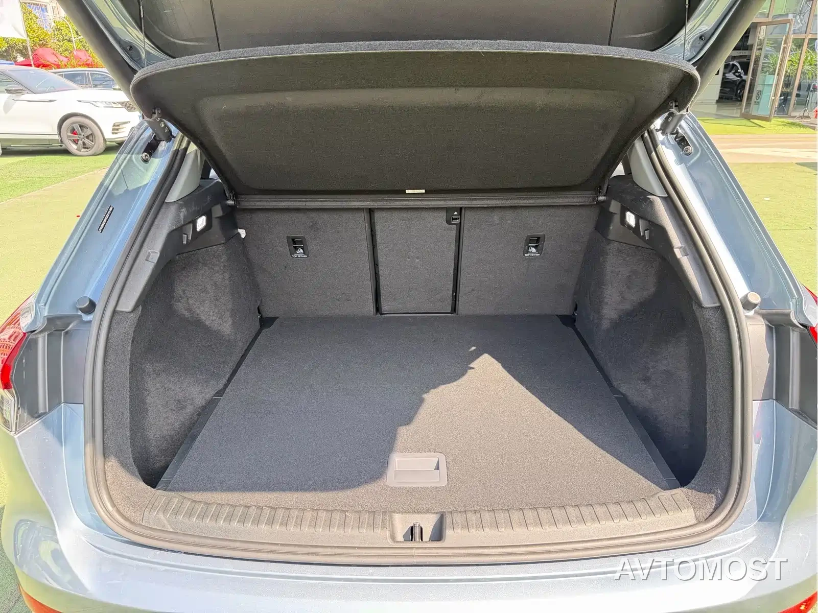 Audi Q4 e-tron 2023 40 e-tron Pioneer Edition — фото 15