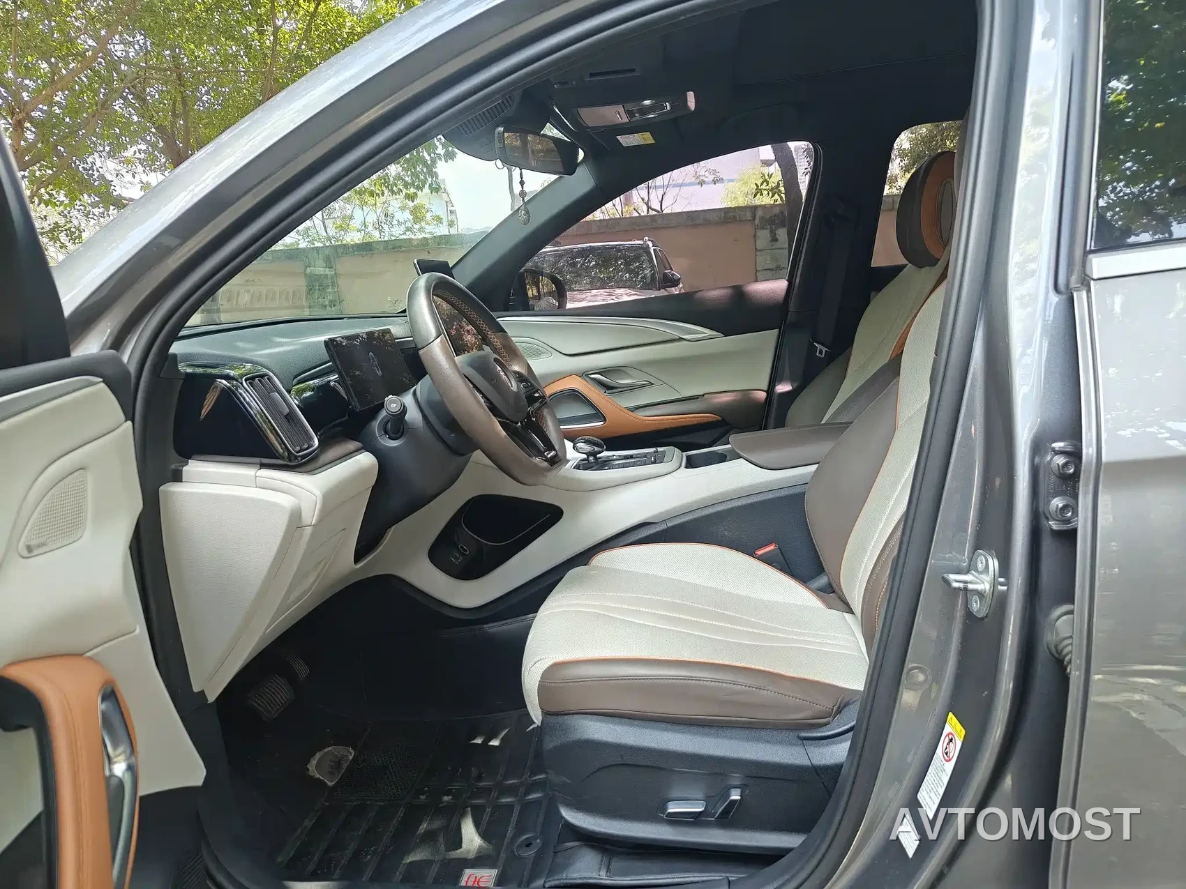 BYD Song Pro New Energy 2022 DM-i 51km Prestige — фото 7