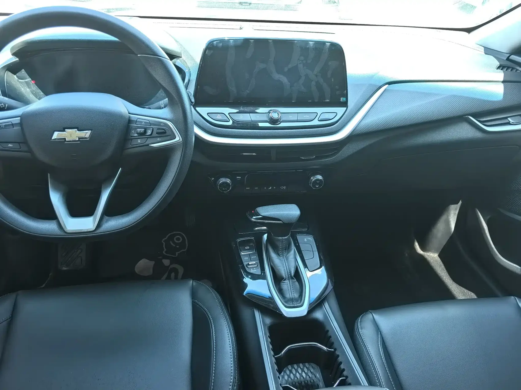 Chevrolet Changxun 2022 Galaxy Edition — фото 13