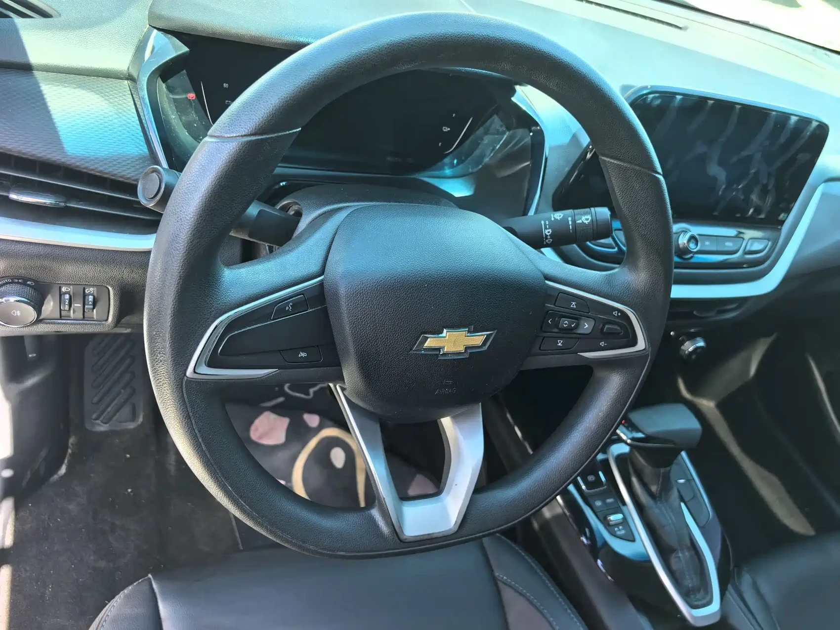 Chevrolet Changxun 2022 Galaxy Edition — фото 14