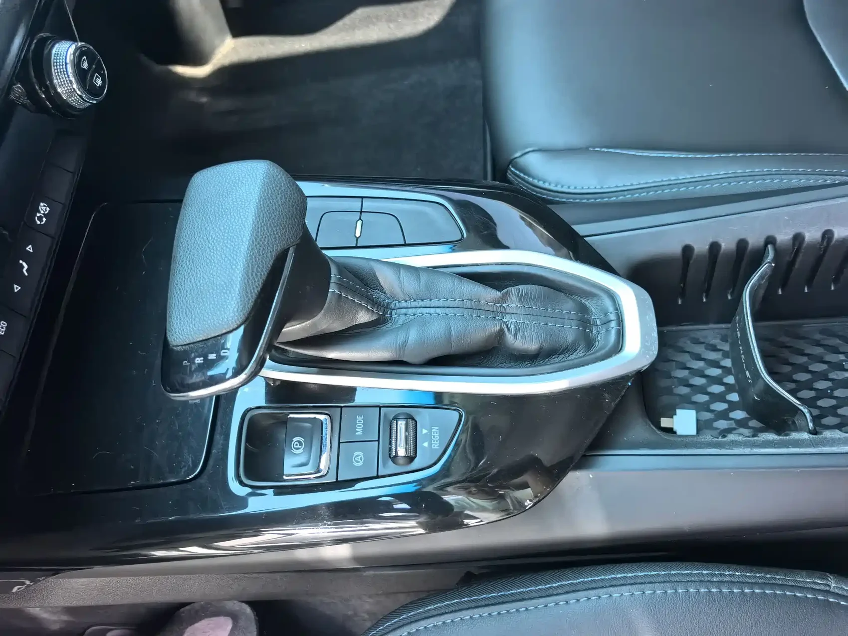 Chevrolet Changxun 2022 Galaxy Edition — фото 15