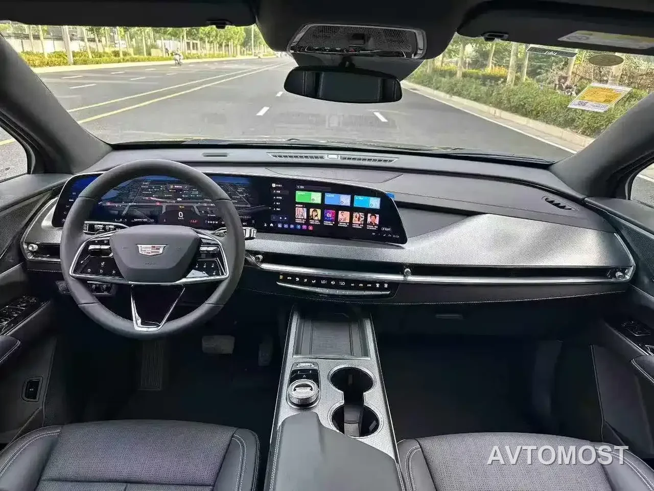 Cadillac XT5 2026 2.0T Luxury Model — фото 4