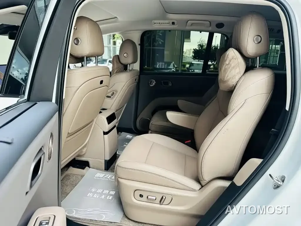 Li i8 2025 Standard Edition — фото 10