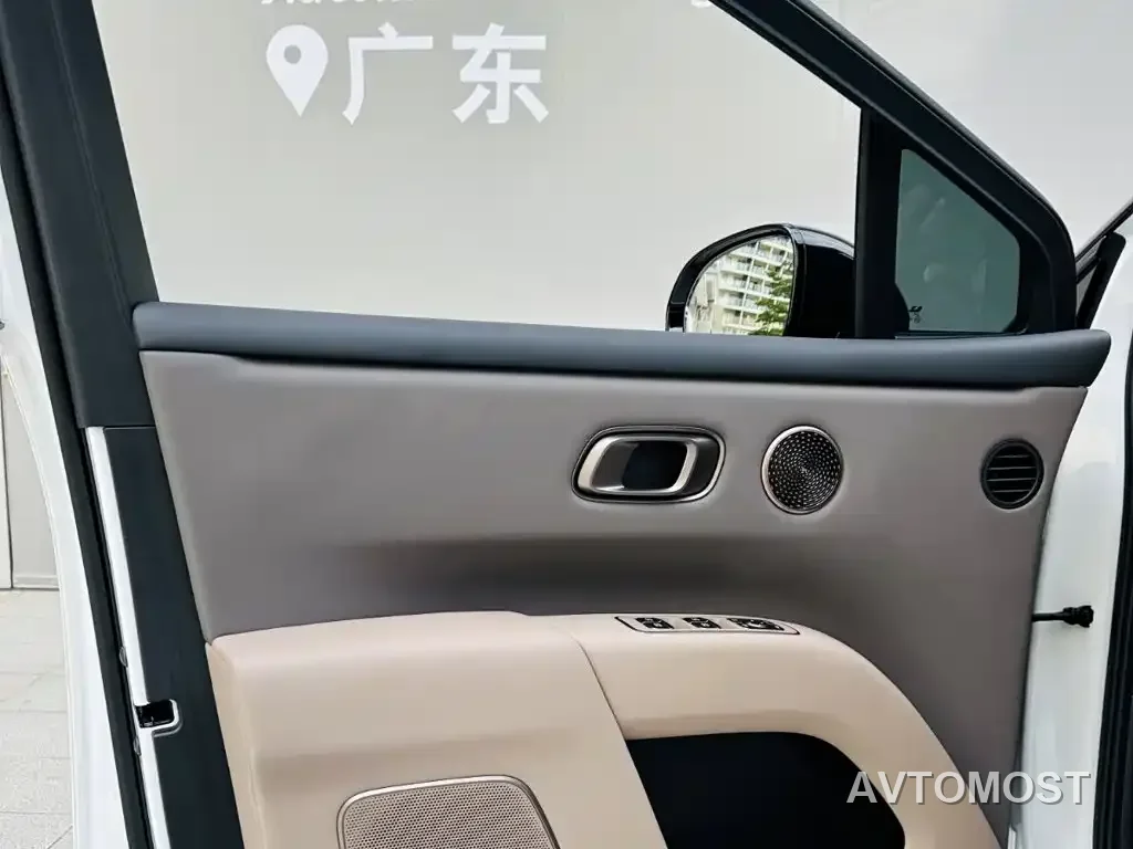 Li i8 2025 Standard Edition — фото 17