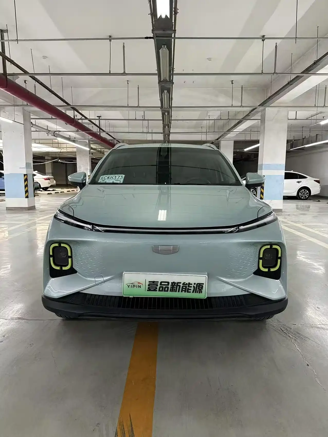 Geely Geometry E Firefly 2023 401KM Thunderbolt Tiger 5-Seater — фото 2