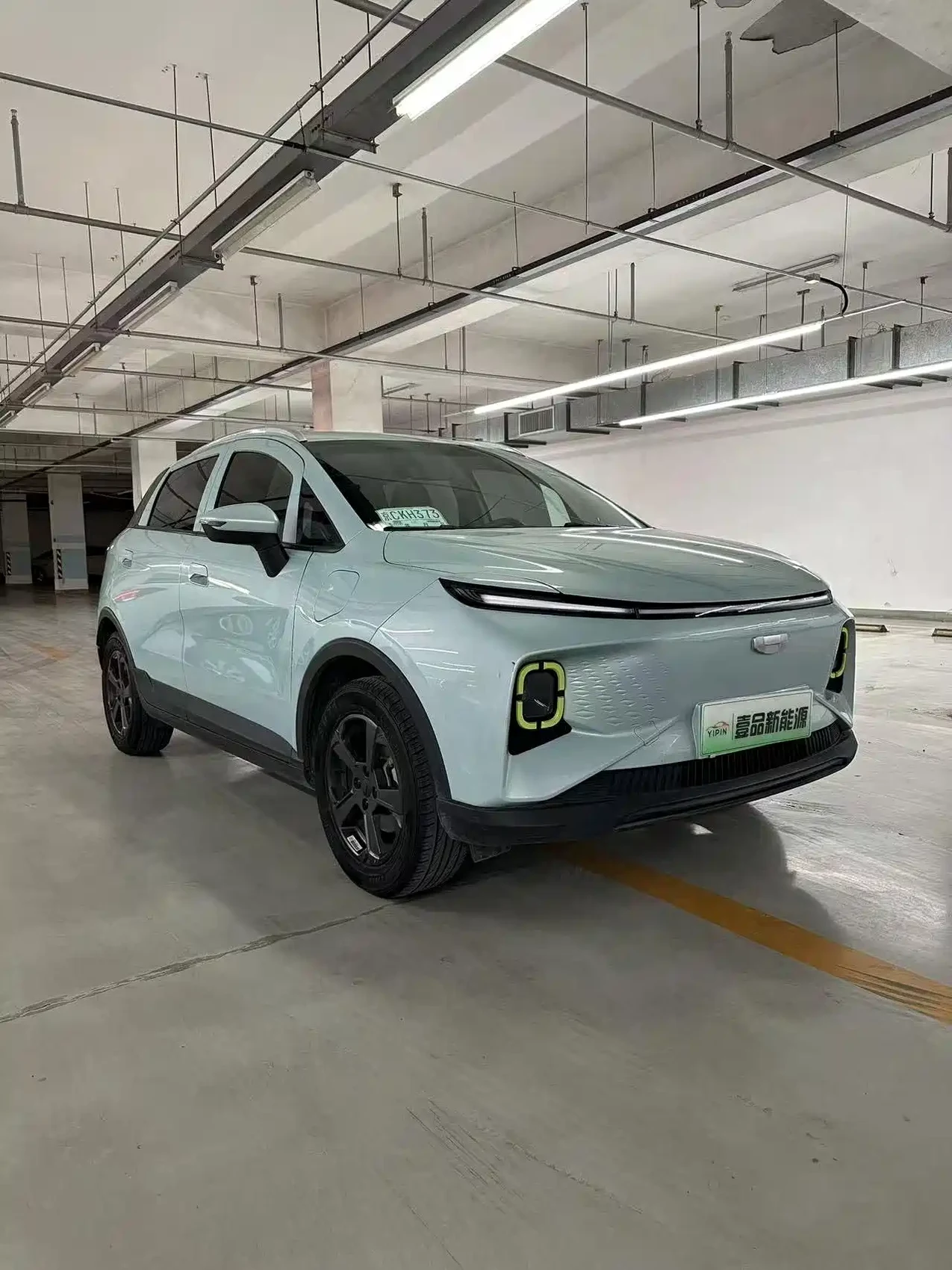 Geely Geometry E Firefly 2023 401KM Thunderbolt Tiger 5-Seater — фото 3