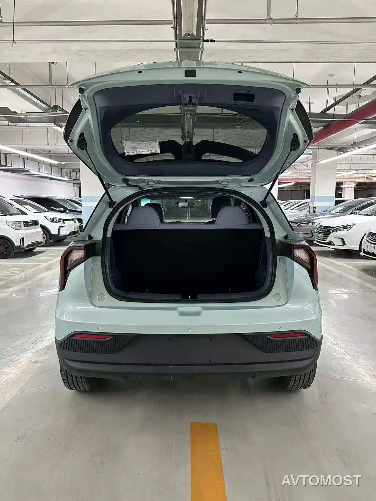 Geely Geometry E Firefly 2023 401KM Thunderbolt Tiger 5-Seater — фото 12